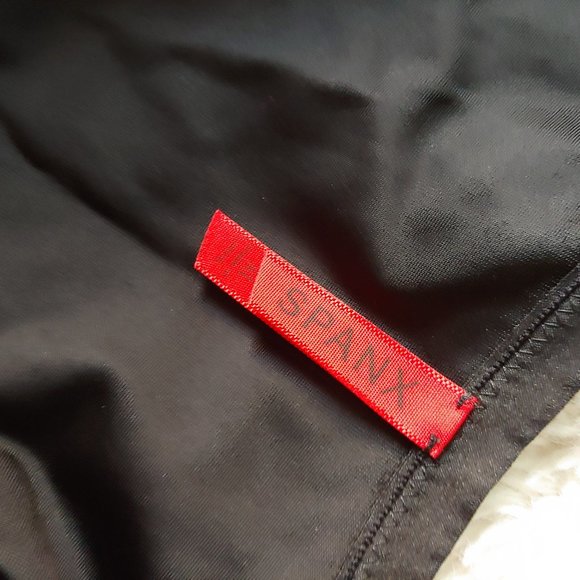 Spanx crossover shape wear size XL - Picture 5 of 6